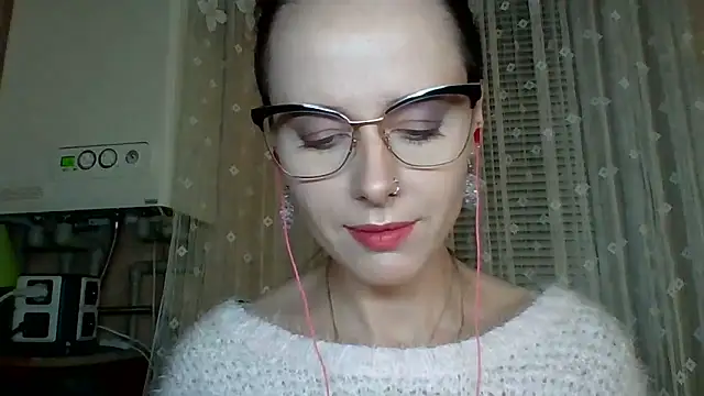 luminouslady - LuminousLady's free webcam - UK Sex Cams