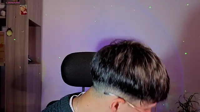 cameron_cum
