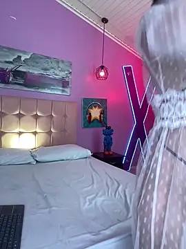 sabriinaa_foxx - Sabriinaa_Foxx's free webcam - UK Sex Cams