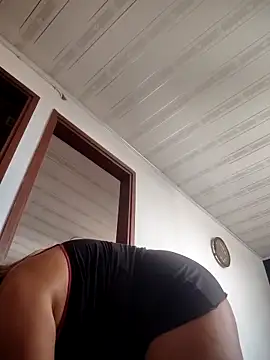 laurenwelly_ - LaurenWelly_'s free webcam - UK Sex Cams