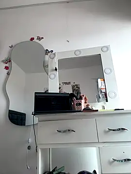 jailyncam_'s Stripchat show and profile
