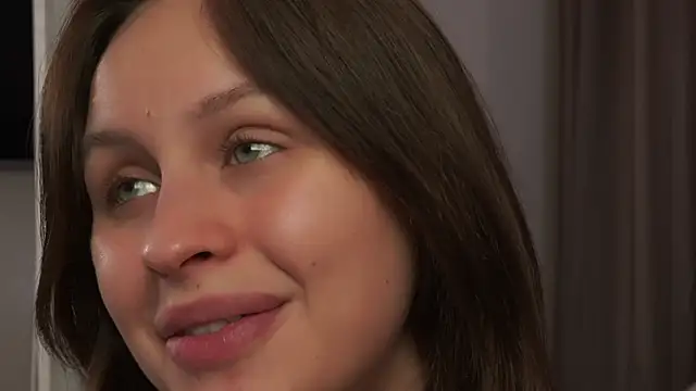 estercuute - EsterCuute's free webcam - UK Sex Cams