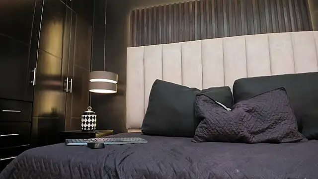 matilda_liz - Matilda_Liz's free webcam - UK Sex Cams