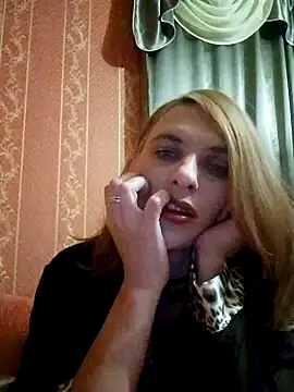 LaraDiva7799