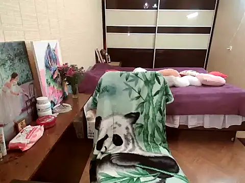 Lia_Laguna77