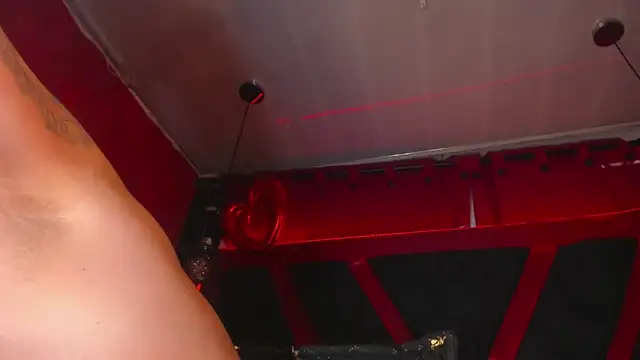taylor-hardcore - Taylor-hardcore's free webcam - UK Sex Cams