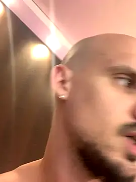 AssHunter4k on StripChat