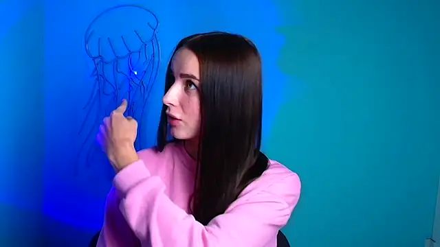 Eva_Janee
