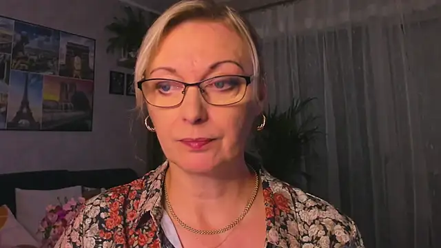 vanessa_chat