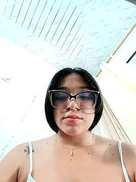 -VICKKY