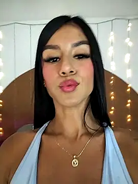 Juliana_Xander