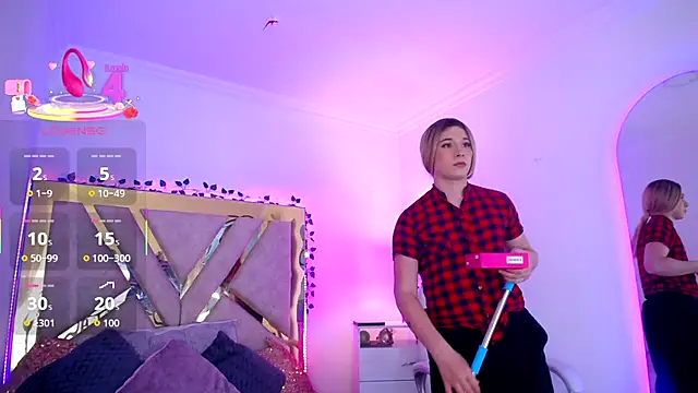 ashley_parkerr - Ashley_parkerr's free webcam - UK Sex Cams