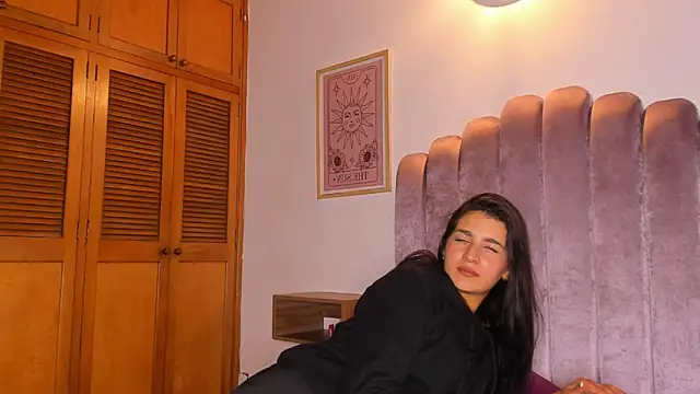 samaantha_lux