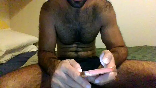 coppai200 live cam screenshot male from Italy on CamSexing – Live Sex Chat & Webcam Shows