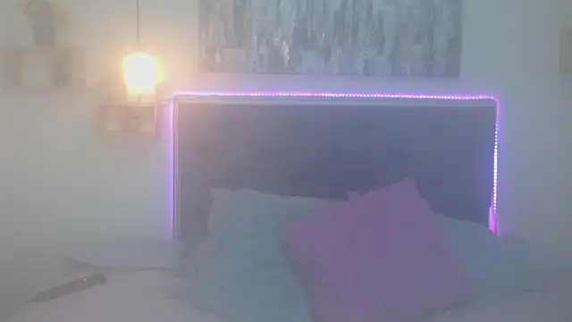 mia_aira