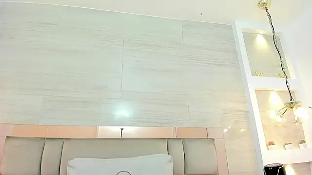 karol_lewiss
