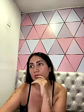 juliana_diaz - Juliana_diaz's free webcam - UK Sex Cams