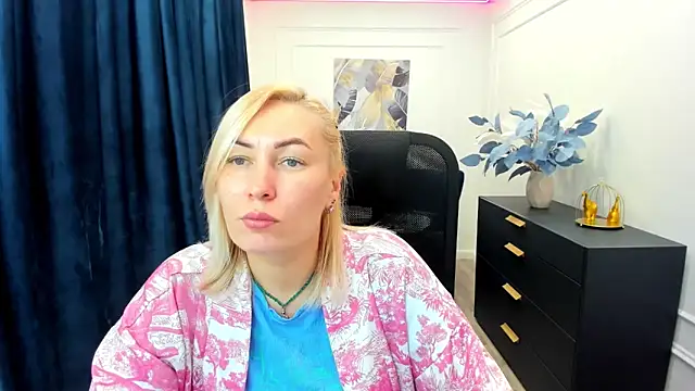 camilafatem - CamilaFatem's free webcam - UK Sex Cams