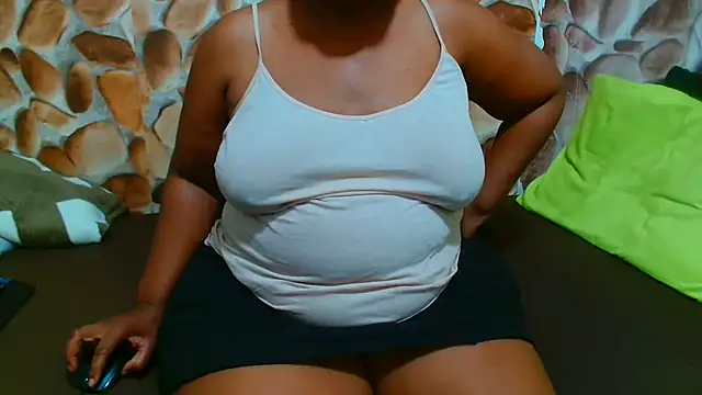 AfricanBigAssxx98