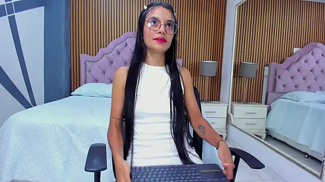 daisytayler - DaisyTayler's free webcam - UK Sex Cams