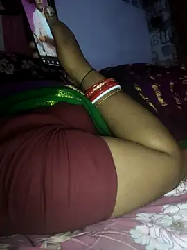 poojasexygirl2007