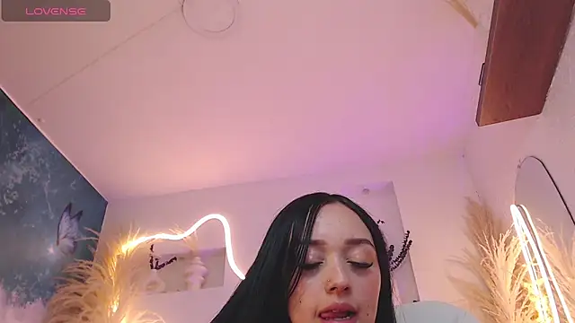 ViolettaHotLatin_