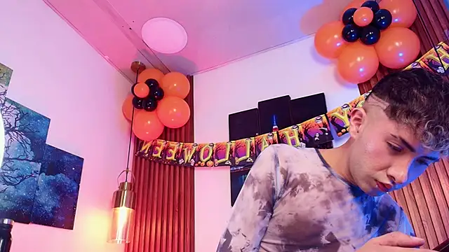 noah_xitruxx (M young) - my smile is for you