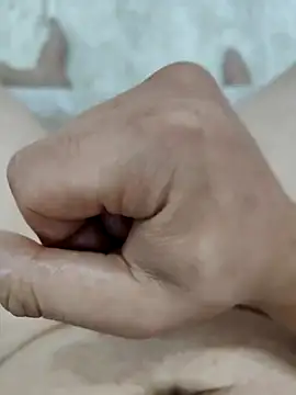 cenk263 live cam screenshot male from Turkey on SexOnline.top – Live Cams, Videos, GIFs & Chat