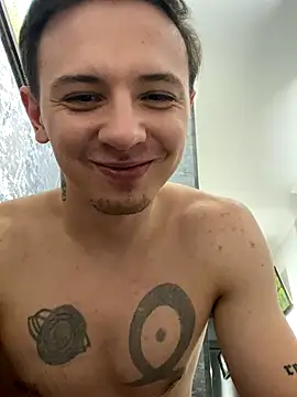 Pamp1929 live cam screenshot male on SexOnline.top – Live Cams, Videos, GIFs & Chat