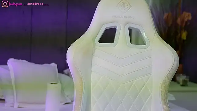 perfectt33n - Perfectt33n's free webcam