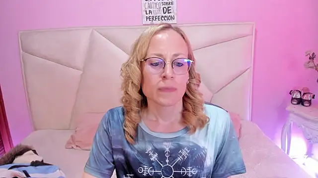 sammysanders - SammySanders's free webcam - UK Sex Cams