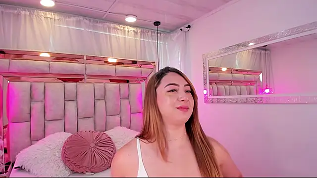 Katalina_Evans