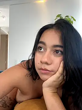 lily_june - Lily_June's free webcam - UK Sex Cams