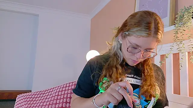 belamiller_ - BelaMiller_'s free webcam - UK Sex Cams