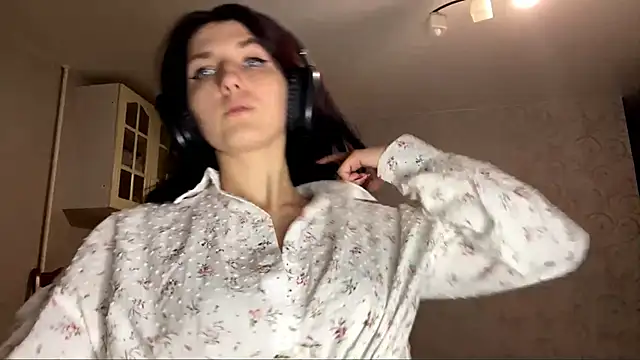 LyndaLewi
