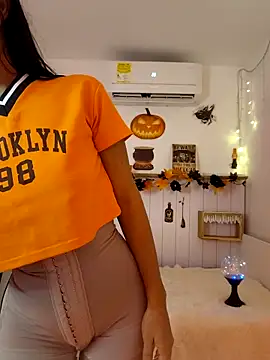 LeilaEbony