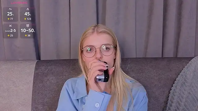 MonicaShiny