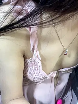 Mina048