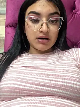  SophiaHilt0n chat room
