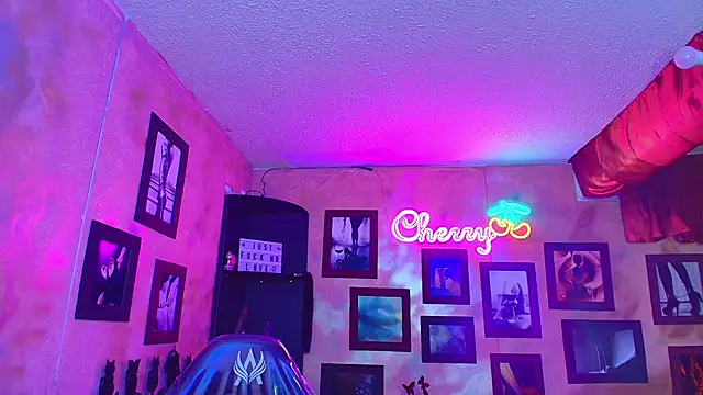 cherryy_bombshelll