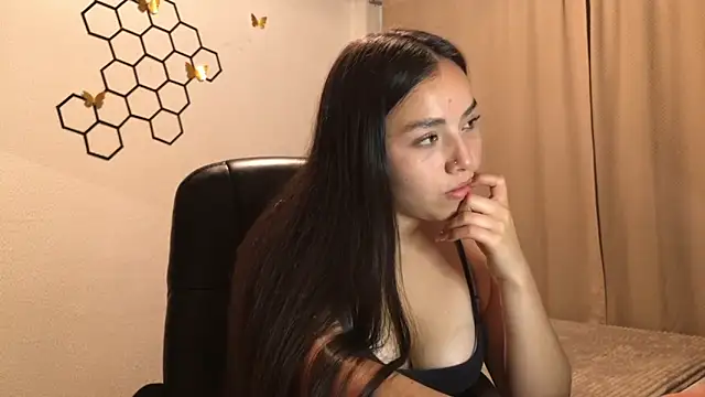 amelia_hall