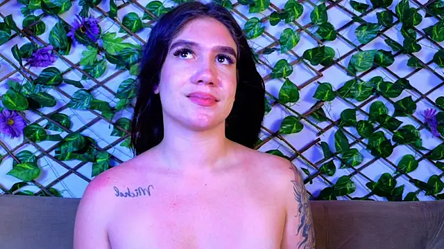 kloe_bella - Kloe_bella's free webcam - UK Sex Cams
