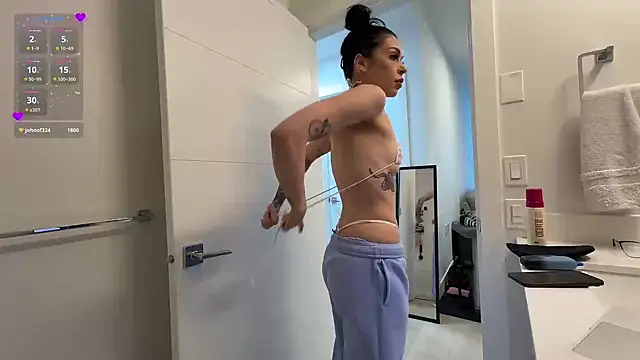 nattyfierros - NattyFierros's free webcam - UK Sex Cams