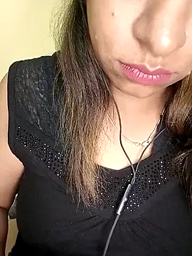 DesiRiya12