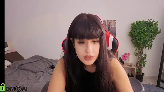 Erika_peach