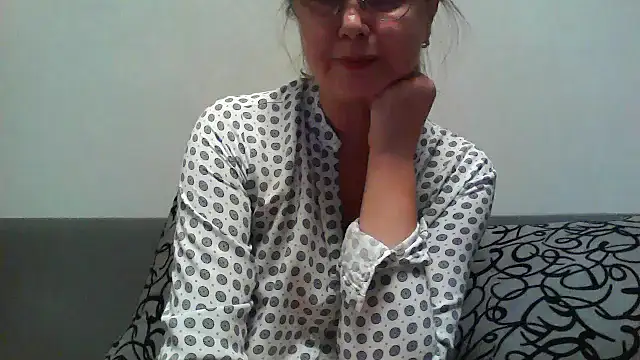 irynamolbertx - IrynaMolbertx's free webcam