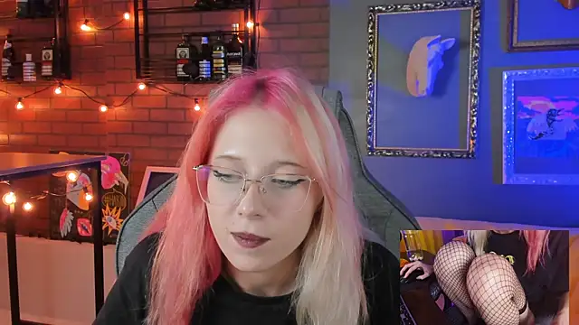 sakurabliss - SakuraBliss's free webcam