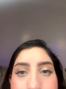 Alicia_vellami
