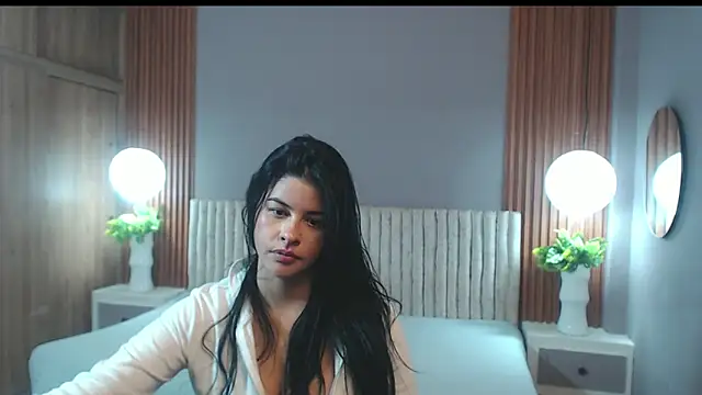 ameliaco18 - Ameliaco18's free webcam - UK Sex Cams