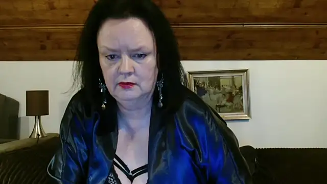 tiffanymature - TiffanyMature's free webcam - UK Sex Cams